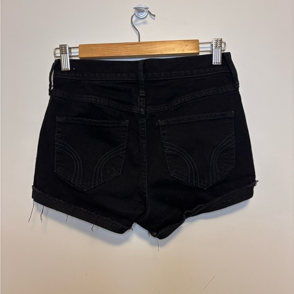 Hollister - Black Denim Shorts - Size 2 - Picture 2 of 2